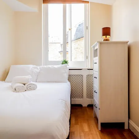 Spacious 4-Bed In St.John'S Wood London Exterior photo